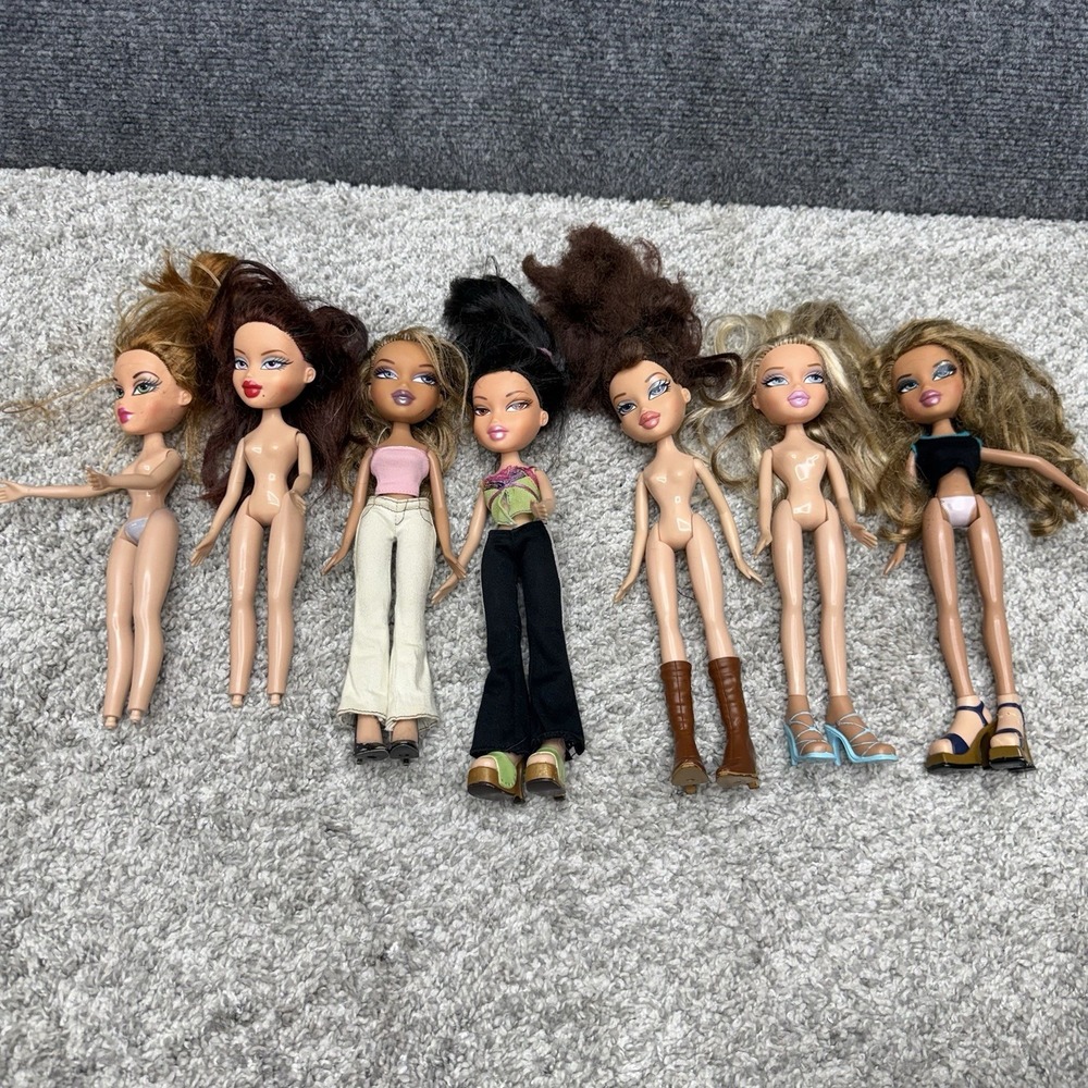 Bratz doll huge lot x7 for parts or restoration, AS IS damaged